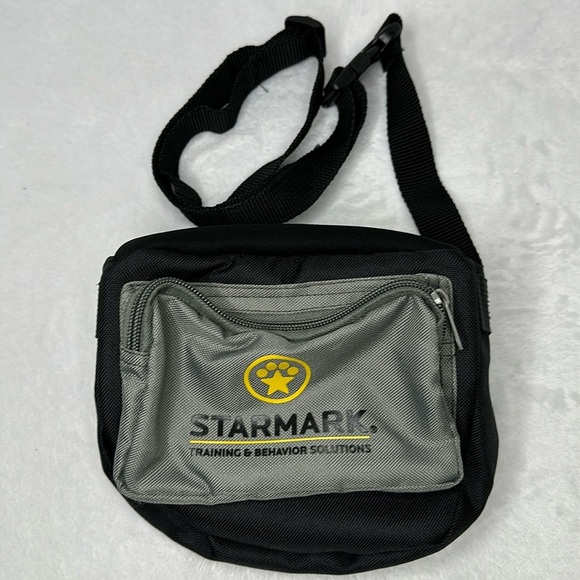 Starmark Dog Training Treat Waist Pack - Picture 1 of 5